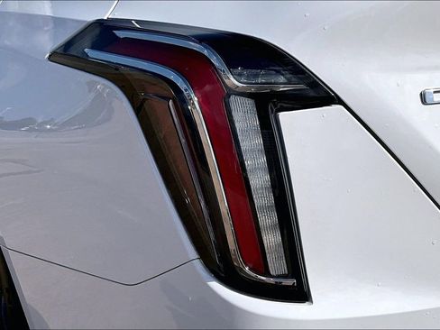 Used 2022 Cadillac CT4 V Blackwing w/ Driver Assist Package RWD image 30