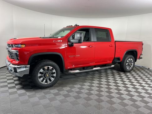 New 2026 Chevrolet Silverado 2500 LT w/ Safety Package AWD/4WD image 2