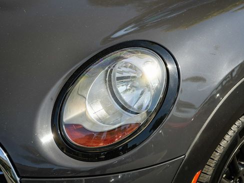 Used 2015 MINI Cooper S FWD image 8