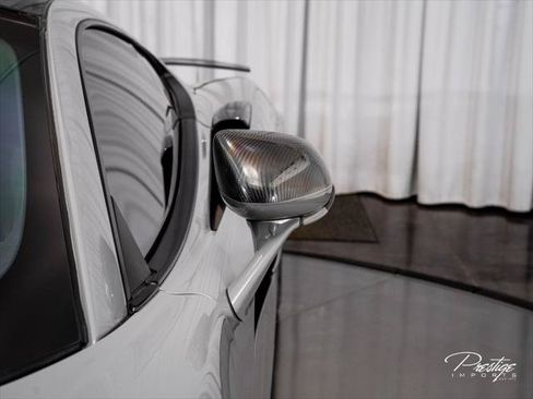 Used 2017 McLaren 570S RWD image 5