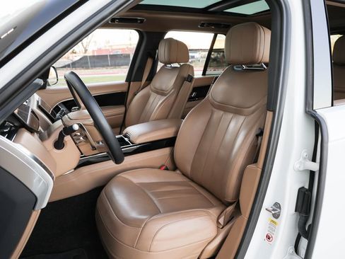 Used 2023 Land Rover Range Rover SE AWD/4WD image 16