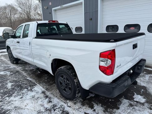 Used 2014 Toyota Tundra SR image 6