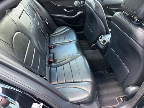 Used 2021 Mercedes-Benz C 300 4MATIC Sedan image 12