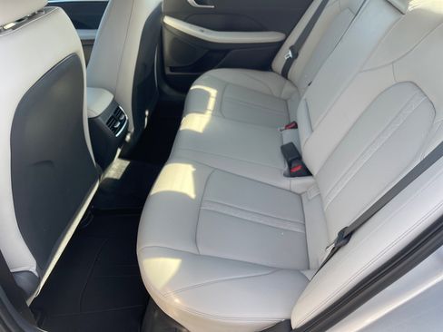 Used 2024 Hyundai Sonata Limited image 12