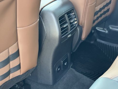 Used 2024 Ford Bronco Sport Outer Banks w/ Tech Package image 24