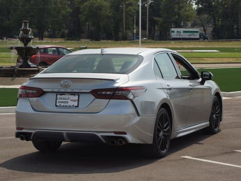 Used 2023 Toyota Camry XSE image 18