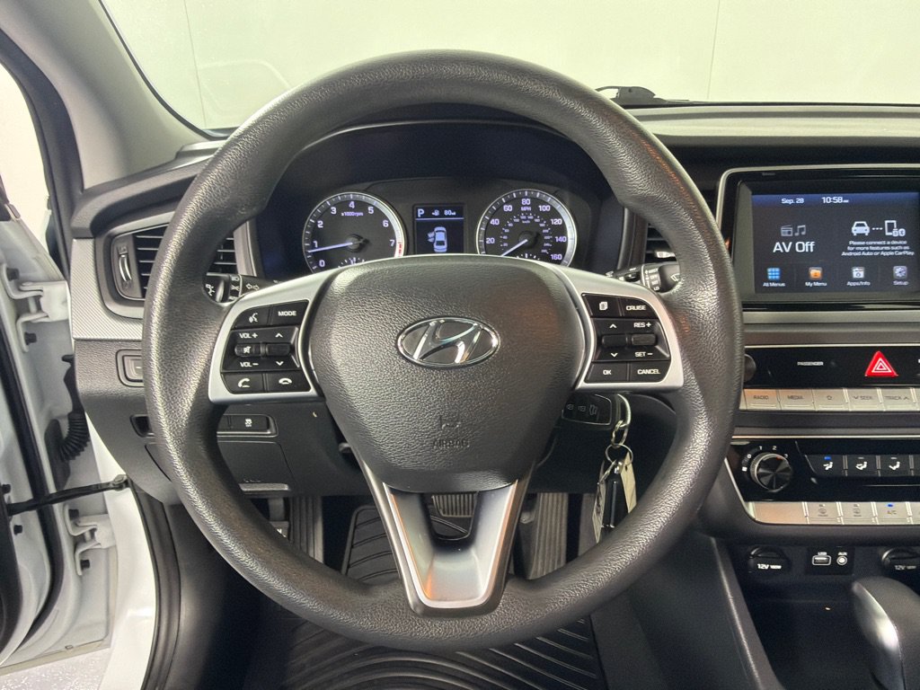 Used 2019 Hyundai Sonata SE w/ Cargo Package FWD image 14