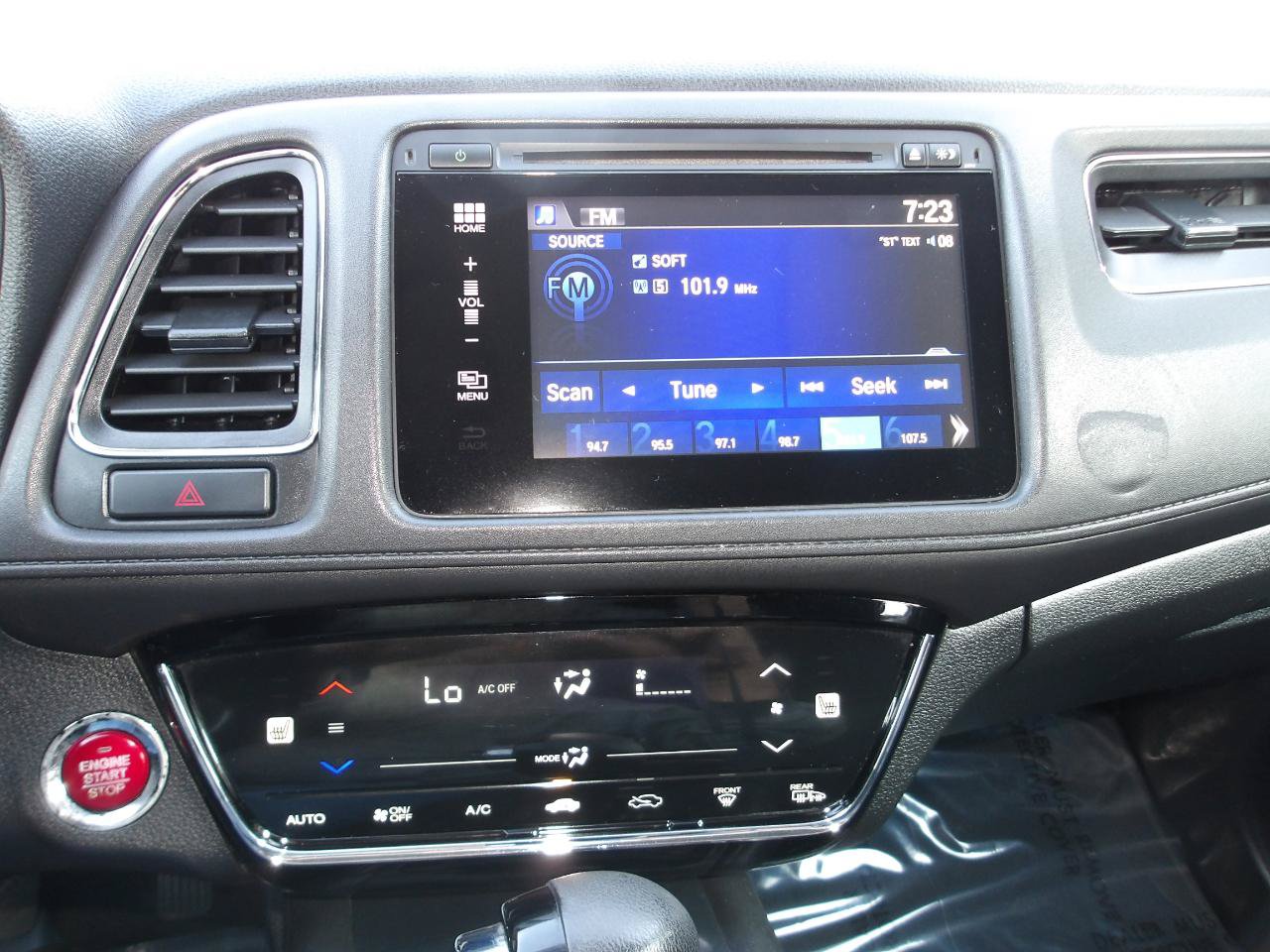Used 2017 Honda HR-V EX image 19