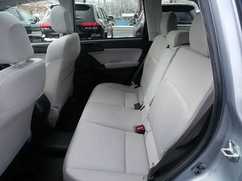 Used 2015 Subaru Forester 2.5i Premium image 21