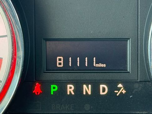 Used 2018 Dodge Grand Caravan SE w/ UConnect Hands-Free Group image 30