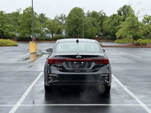 Used 2019 Kia Forte LXS FWD image 6