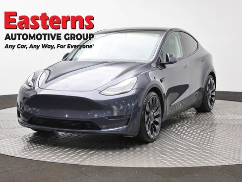 Used 2020 Tesla Model Y Long Range AWD/4WD image 1