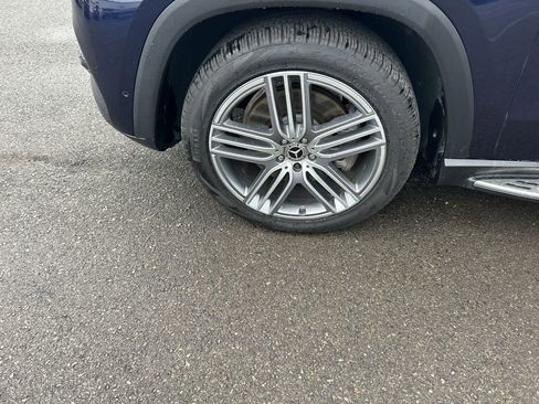 Used 2022 Mercedes-Benz GLS 450 4MATIC image 33