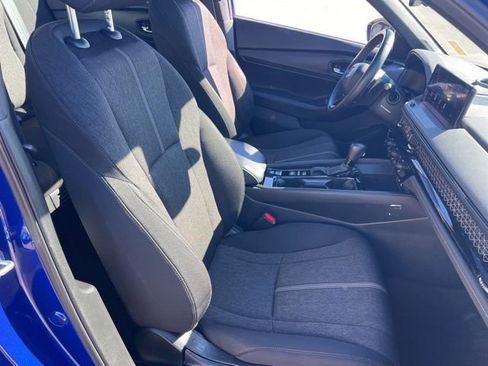 Used 2024 Honda Accord Sport image 34