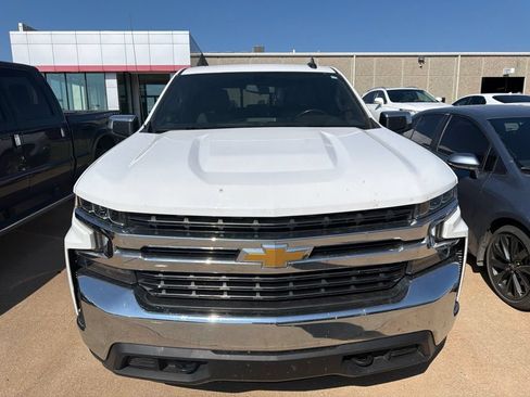 Used 2019 Chevrolet Silverado 1500 LT w/ All-Star Edition AWD/4WD image 2