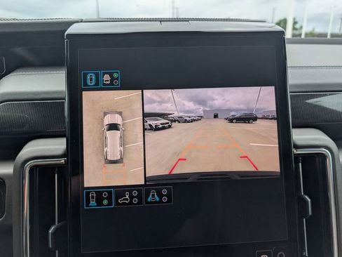 Used 2026 GMC Yukon Elevation image 16