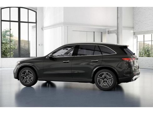 New 2026 Mercedes-Benz GLC 300 4MATIC image 32