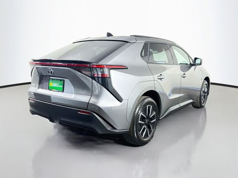Used 2026 Toyota bZ FWD image 10