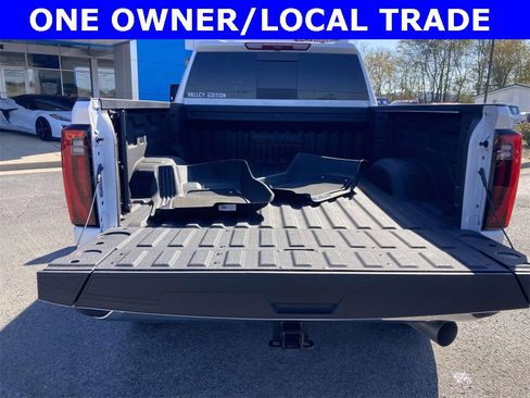 Used 2025 GMC Sierra 2500 SLT w/ SLT Premium Package image 11