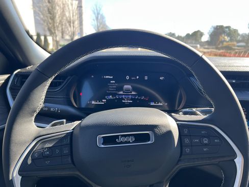 New 2026 Jeep Grand Cherokee Limited AWD/4WD image 22