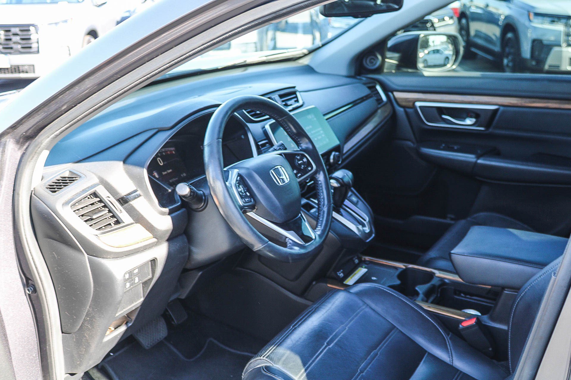 Used 2020 Honda CR-V Touring image 19