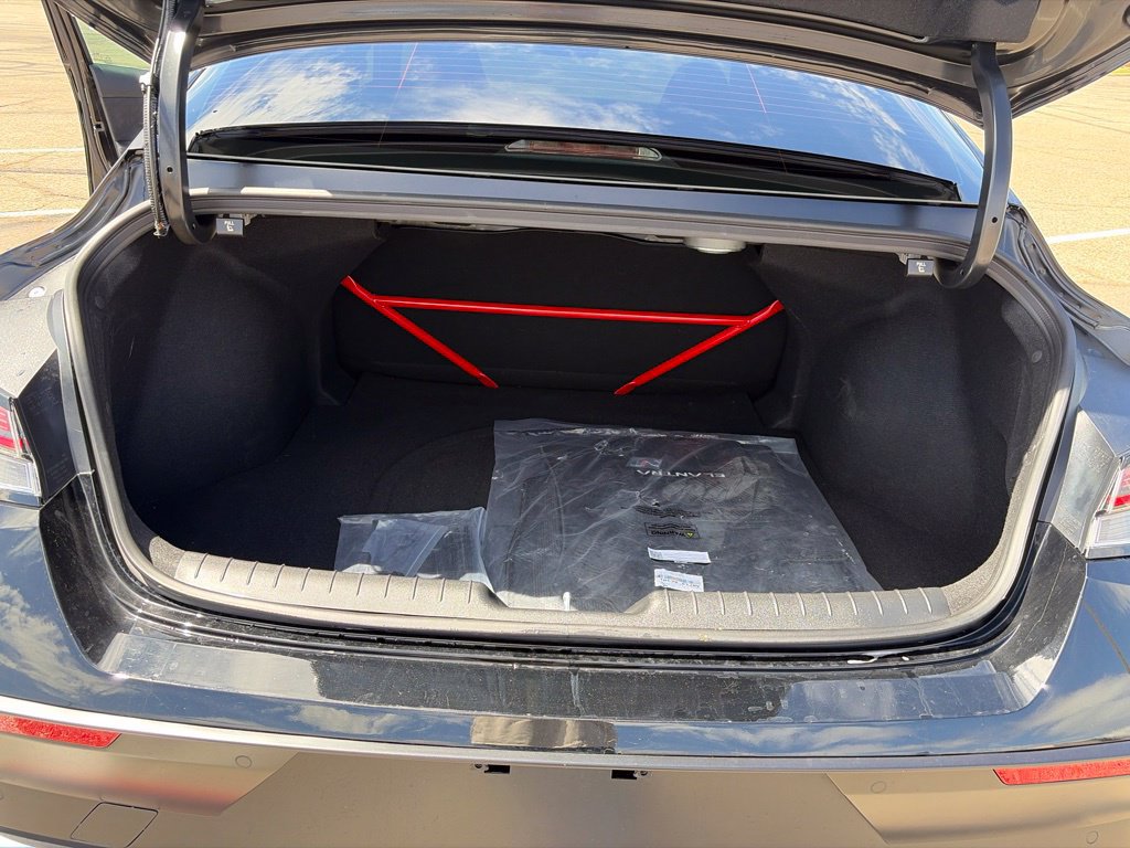 Used 2026 Hyundai Elantra N FWD image 32