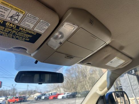 Used 2012 Toyota Tundra 4x4 Double Cab image 18