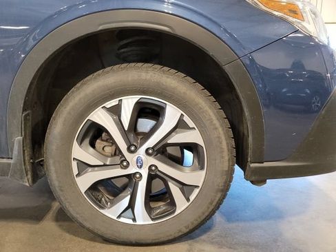 Used 2020 Subaru Outback Touring XT AWD/4WD image 16