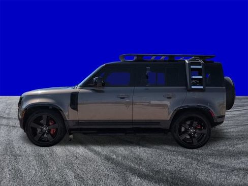Used 2023 Land Rover Defender 110 X AWD/4WD image 7