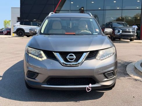 Used 2015 Nissan Rogue SV FWD image 7