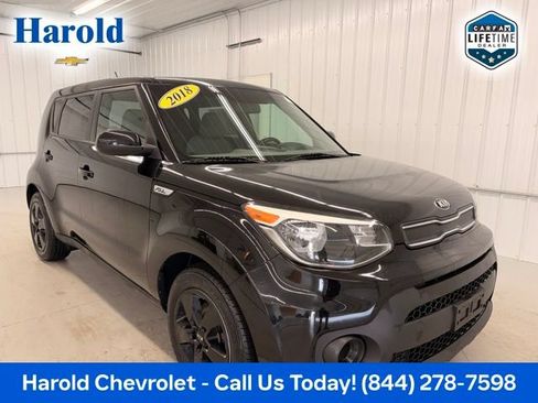 Used 2018 Kia Soul FWD image 1