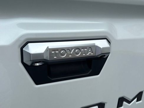New 2026 Toyota Tacoma Limited AWD/4WD image 32