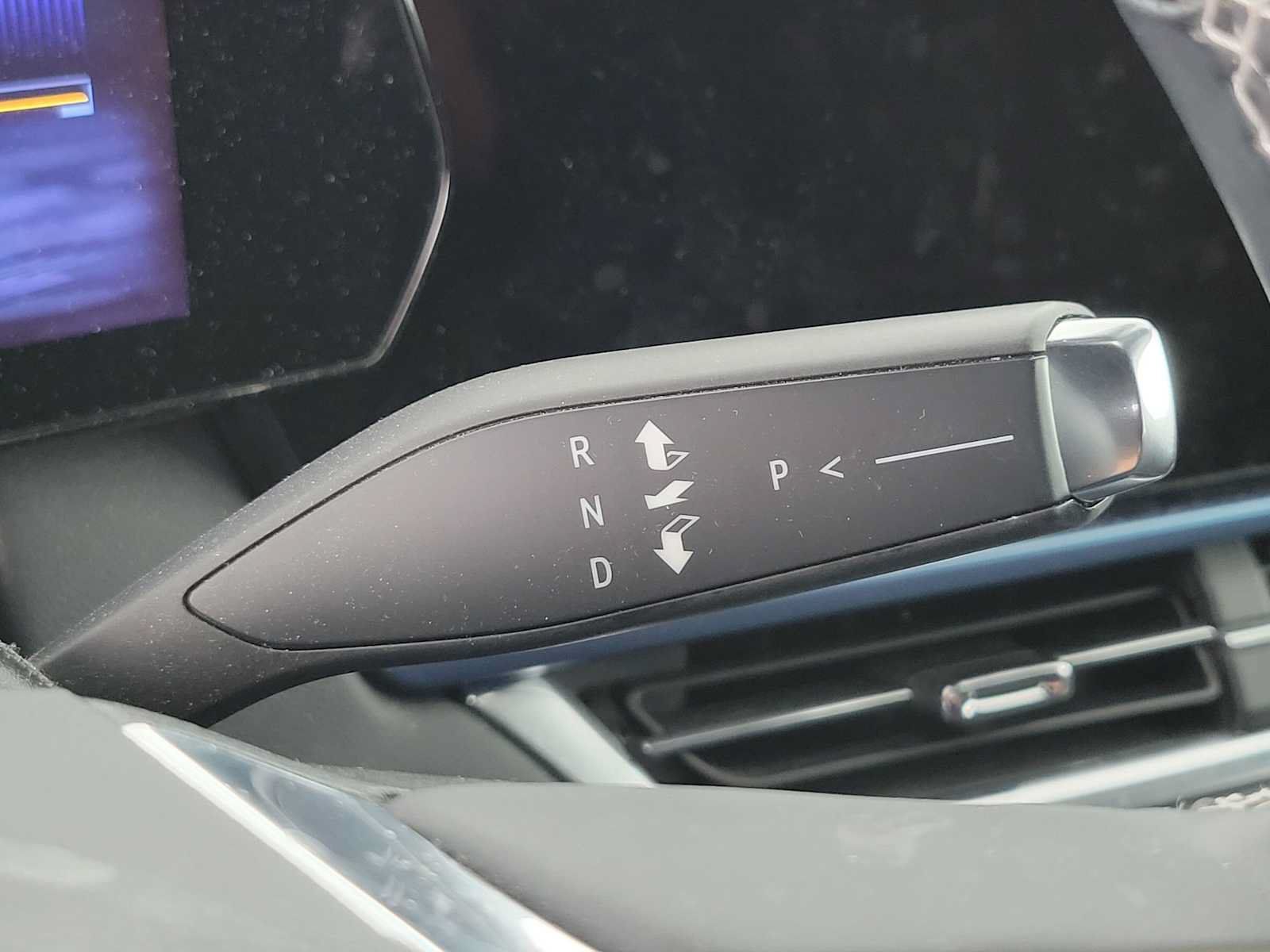 Used 2024 Chevrolet Equinox EV LT FWD image 30