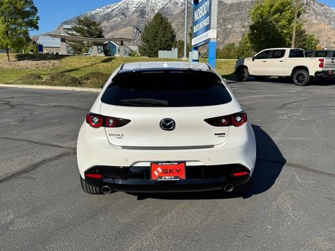 Used 2024 MAZDA MAZDA3 Hatchback w/Premium Plus Pkg AWD/4WD image 11