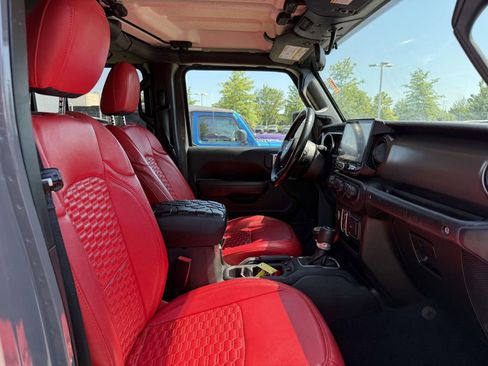 Used 2020 Jeep Wrangler Unlimited Sport S AWD/4WD image 15