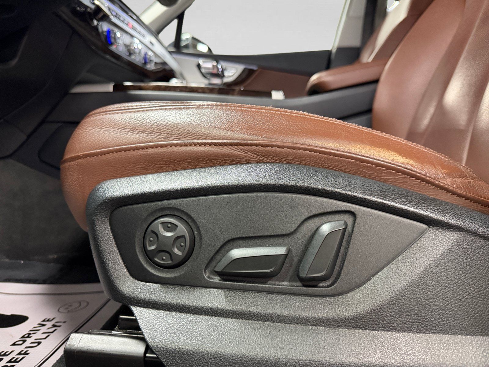 Used 2019 Audi Q7 2.0T Premium Plus w/ Premium Plus Package AWD/4WD image 38