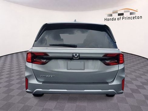 New 2026 Honda Odyssey EX-L image 3