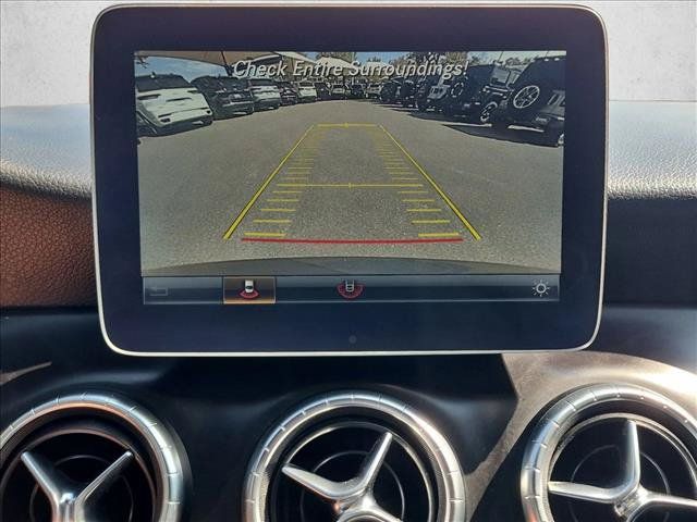 Used 2019 Mercedes-Benz CLA 250 4MATIC w/ Premium Package image 12