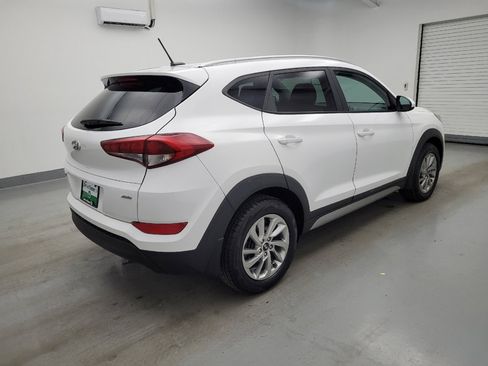 Used 2017 Hyundai Tucson SE AWD/4WD image 10