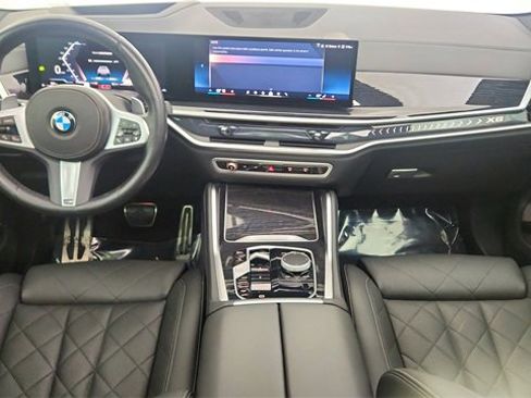 Used 2024 BMW X6 xDrive40i w/ Premium Package image 93