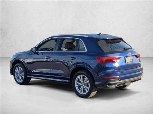 Certified 2025 Audi Q3 2.0T Premium w/ Convenience Package image 7