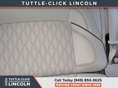 New 2026 Lincoln Nautilus Black Label image 16