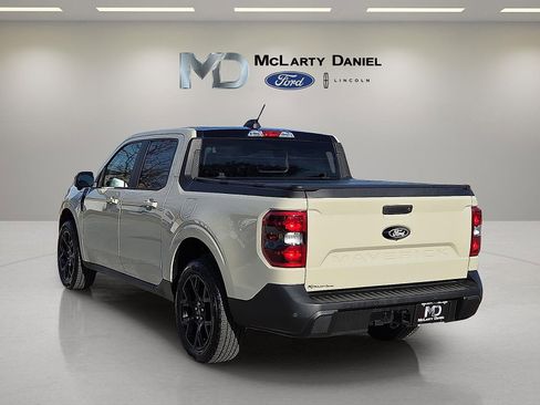 Used 2025 Ford Maverick Lariat w/ Black Appearance Package image 4