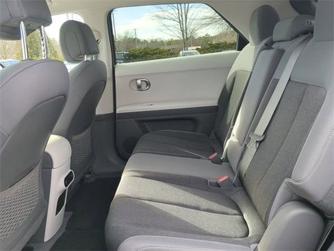 Used 2023 Hyundai Ioniq 5 SE image 13