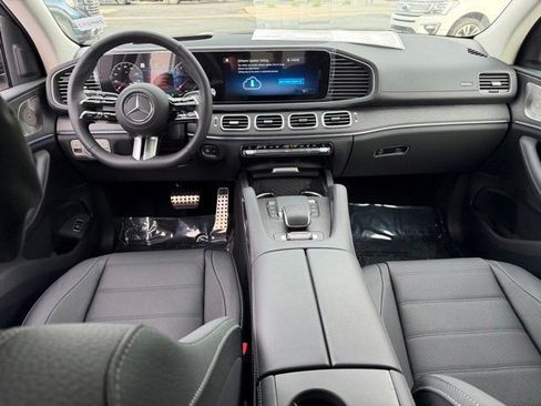 New 2026 Mercedes-Benz GLS 450 4MATIC image 20