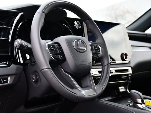 Certified 2025 Lexus RX 350 Premium image 12