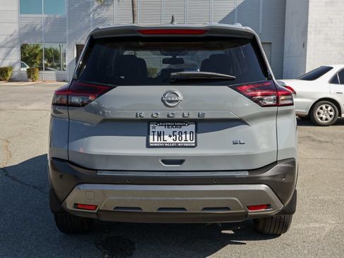 Used 2023 Nissan Rogue SL w/ SL Premium Package FWD image 5