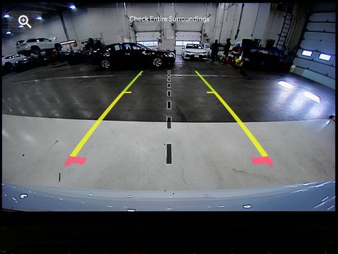 Used 2024 Jeep Compass Latitude image 18