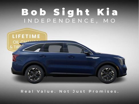 New 2026 Kia Sorento S FWD image 7