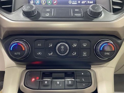 Used 2023 GMC Acadia Denali w/ Black Diamond Edition image 19